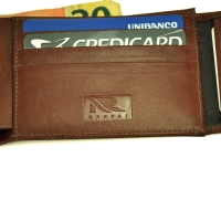  
Cores Disponíveis 13R Color: Marrom Amarelado